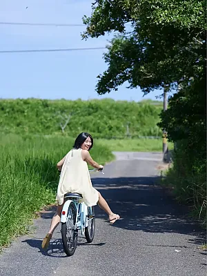 쿠와지마 미쿠, 돌체 사진집 「라스트 썸머 비키니」 Set02